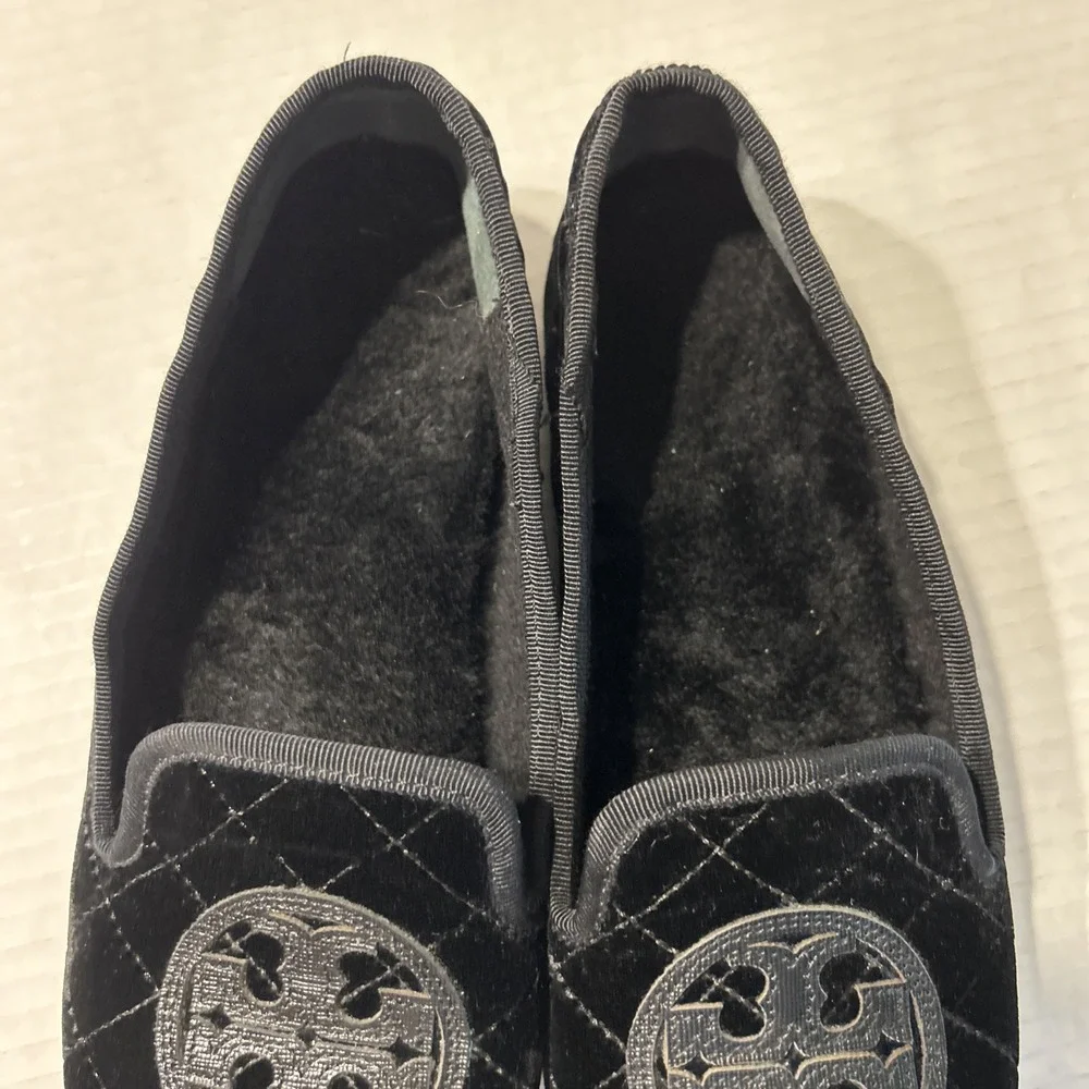 Tory Burch Black Billy Quilted Velvet Loafer Slippers Size 7